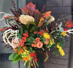 Autumn flowers handmade by local florist in Croydon available for delivery service in South London, Surrey, UK